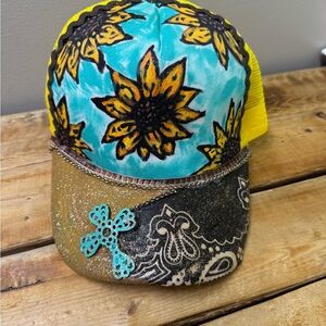 Floral Sunflower  - Yellow and Blue trucker hat